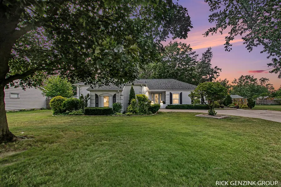 7747 Park Lane, Jenison, MI 49428 - #2