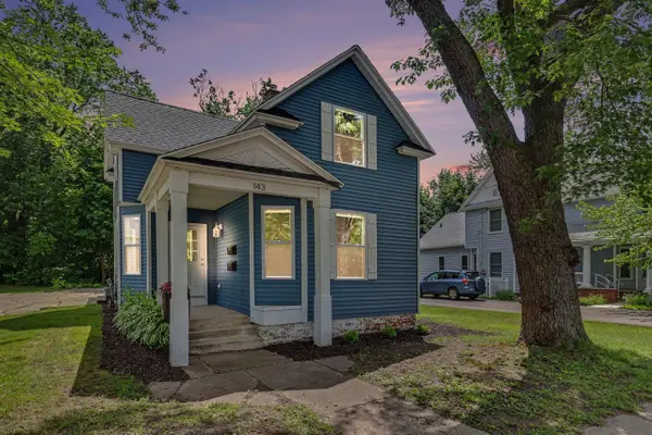 143 S State, Zeeland, MI 49464