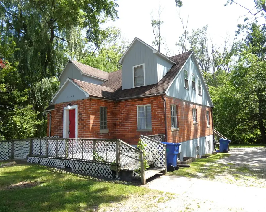 1627 Ogden, Benton Harbor, MI 49022 - #2