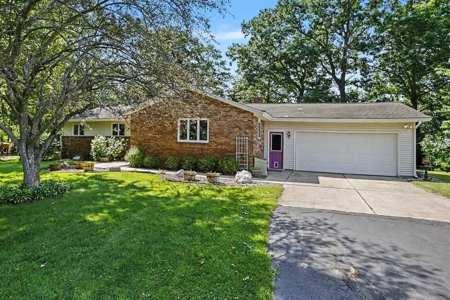 10492 Range Line, Berrien Springs, MI 49103 - #2