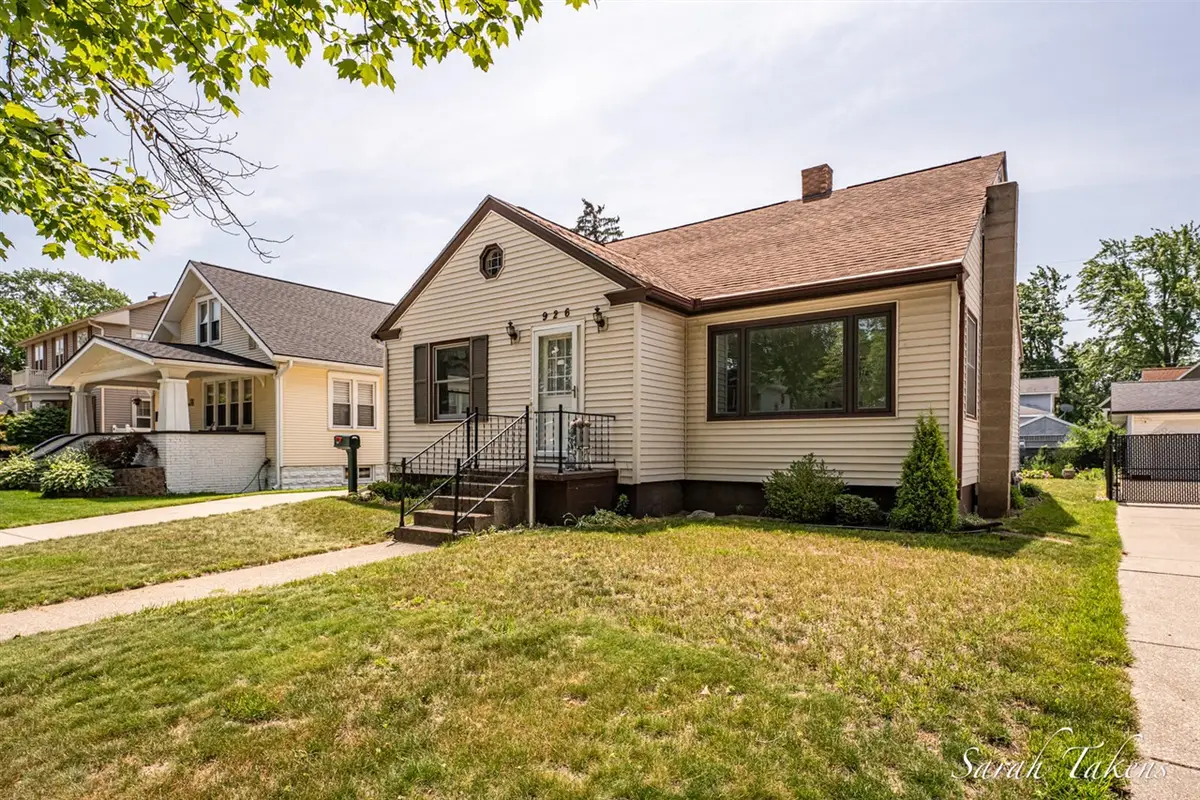 926 Franklin, Grand Haven, MI 49417 - #1
