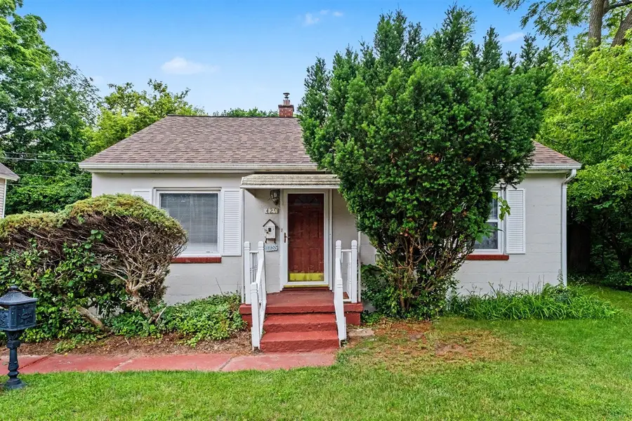 429 Coldbrook, Grand Rapids, MI 49503 - #2