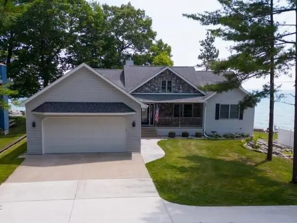 126 Baldwin Resort, East Tawas, MI 48730