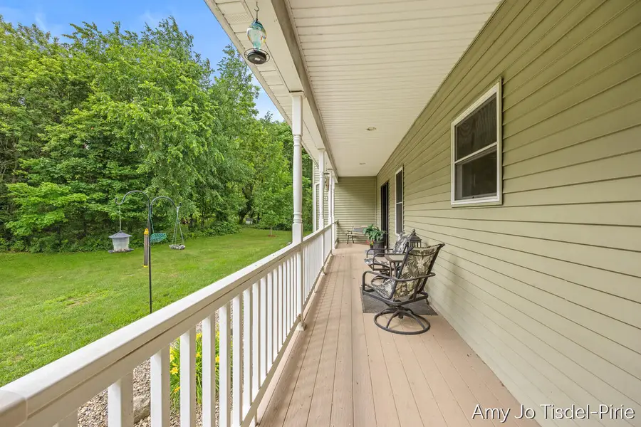 5824 W Grand River, Laingsburg, MI 48848 - #3