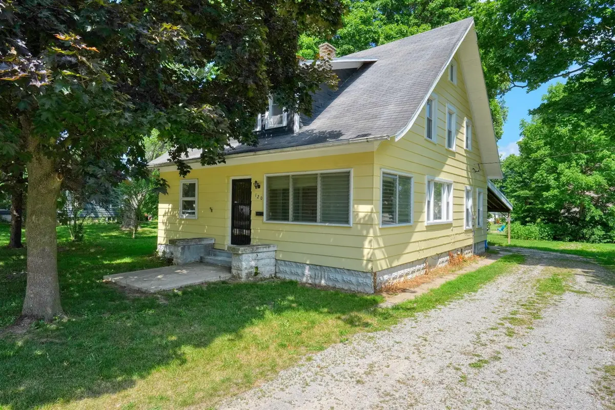 120 Clark, Morenci, MI 49256 - #1