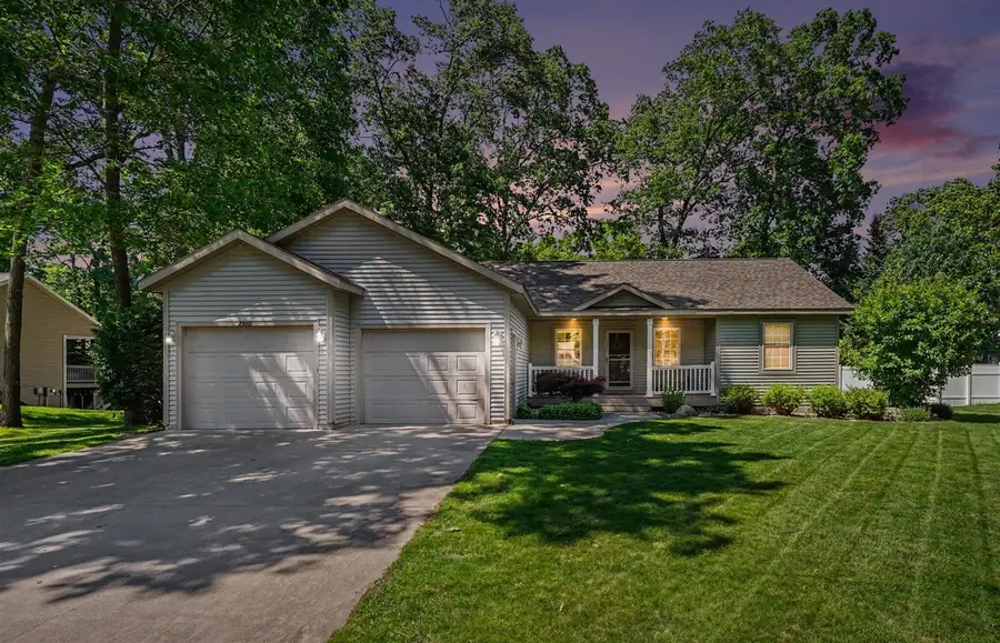 2560 Huron #7, Muskegon, MI 49445 - #2