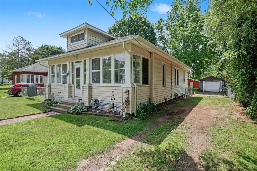 320 Vass, Brownlee Park, MI 49014 - #2