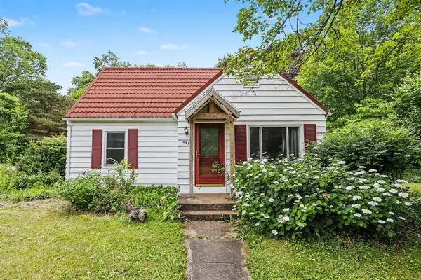 6439 Oakland, Portage, MI 49024