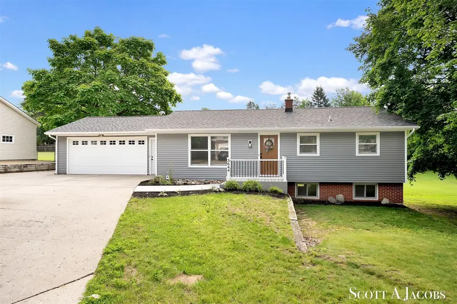 3644 Ivy, Grand Rapids, MI 49525 - #3