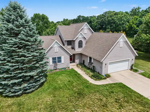 17704 Moorepark, Three Rivers, MI 49093