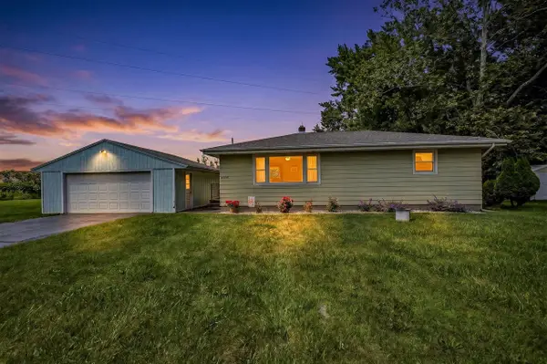 2015 Gaines, Benton Harbor, MI 49022