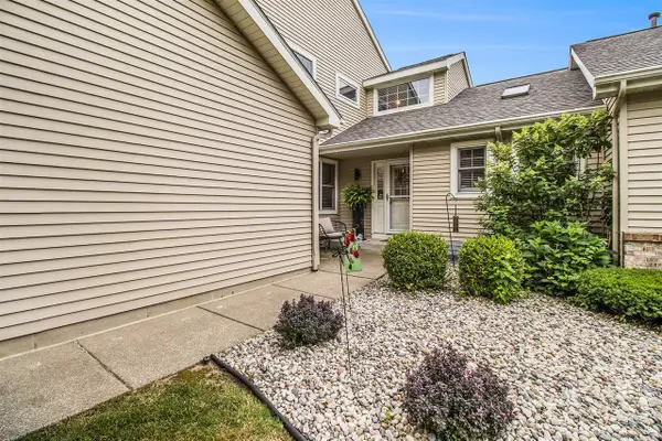3542 Kirkaldy, Portage, MI 49024