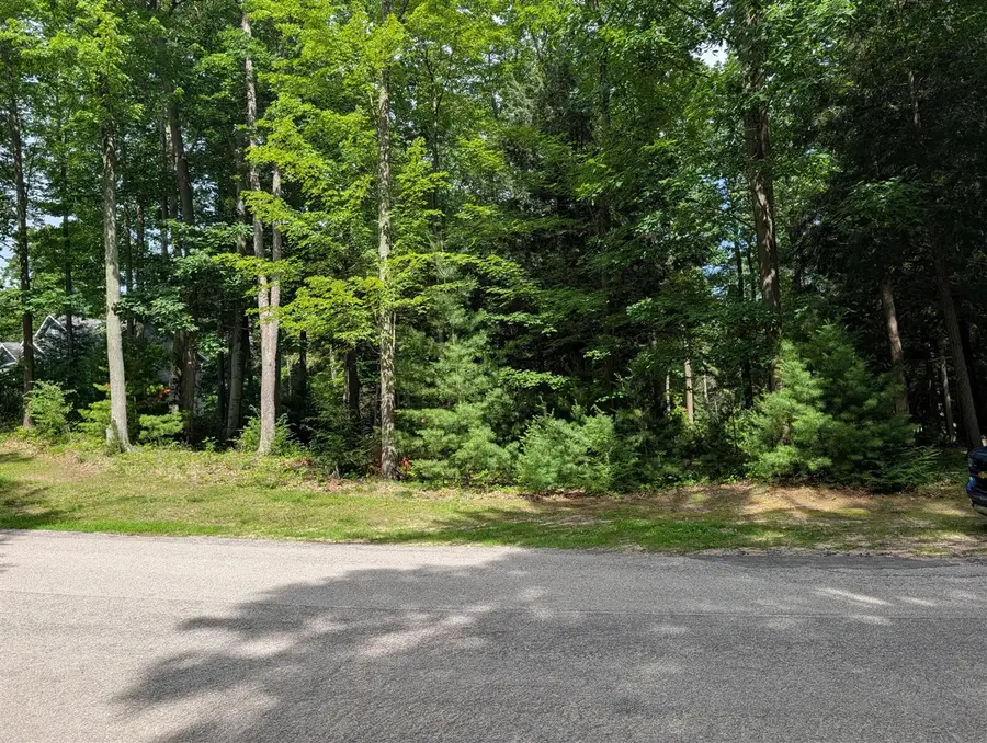 N. Glen Wood Dr., Ludington, MI 49431 - #3