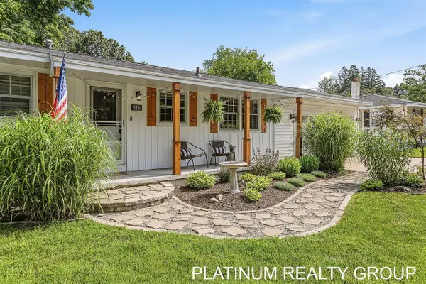 816 Benston, Whitehall, MI 49461