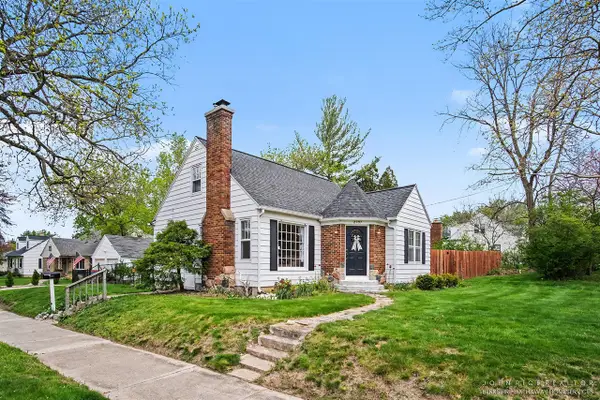 2101 Boston, Grand Rapids, MI 49506