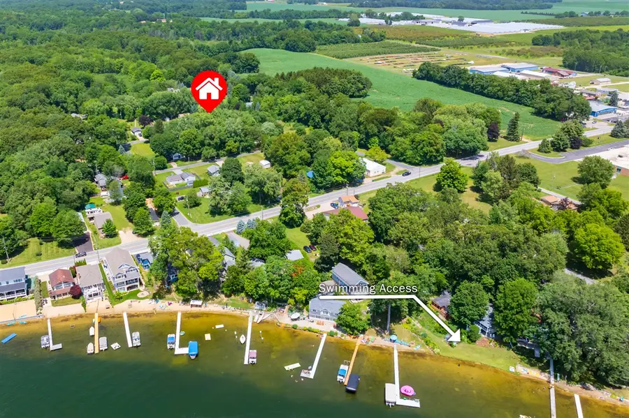 68334 Apple, Benton Harbor, MI 49022 - #2