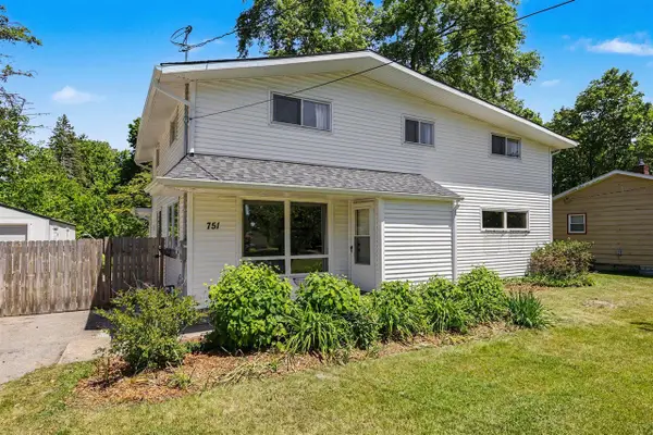 751 Jakway, Benton Harbor, MI 49022