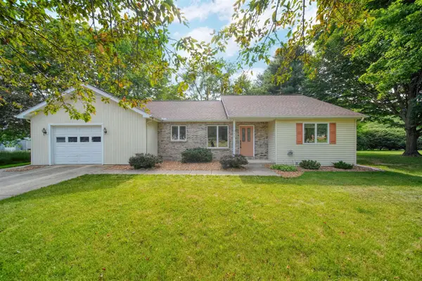 246 Village, Concord, MI 49237