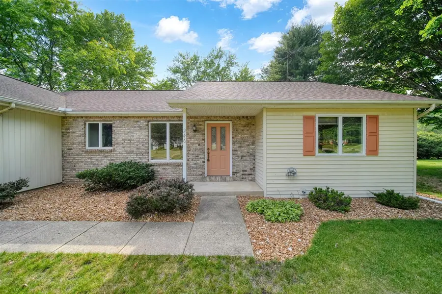 246 Village, Concord, MI 49237 - #2
