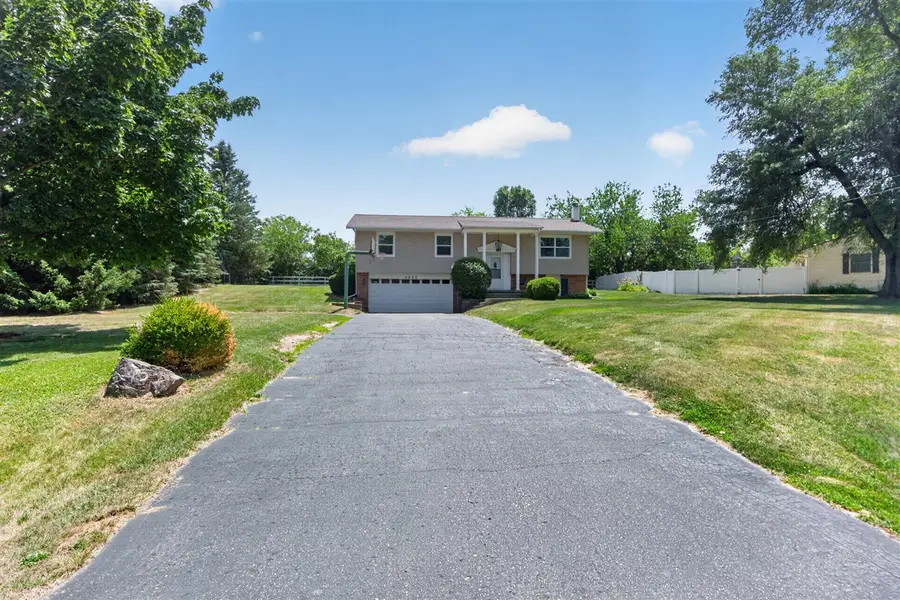 6423 Inverness, Jackson, MI 49201 - #2