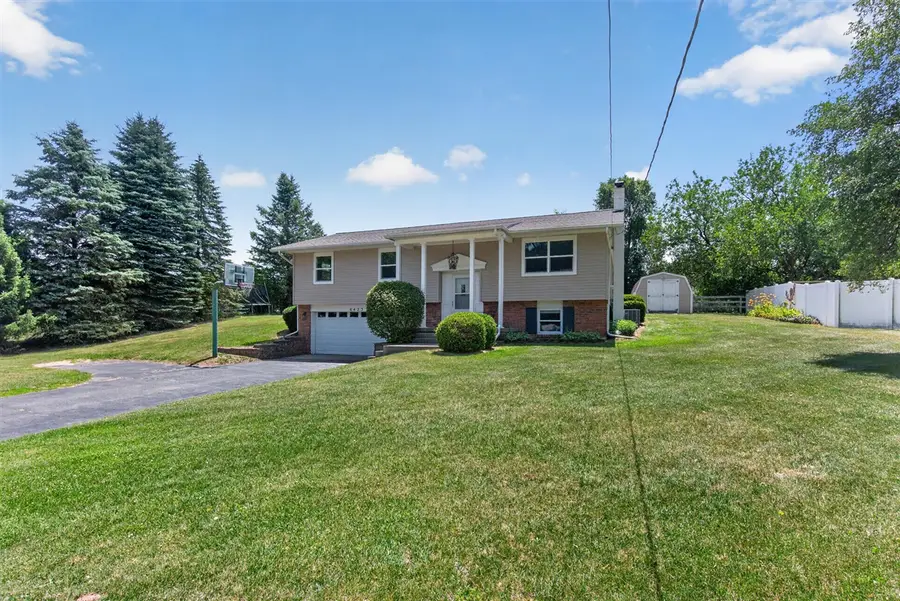 6423 Inverness, Jackson, MI 49201 - #3