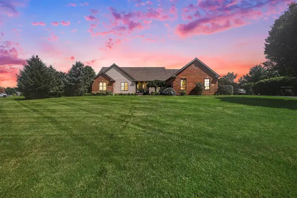 12240 Old Farm, Grass Lake, MI 49240
