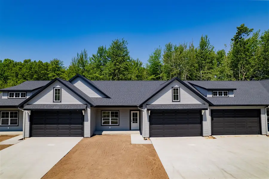 17426 Ridge, Ferrysburg, MI 49409 - #3