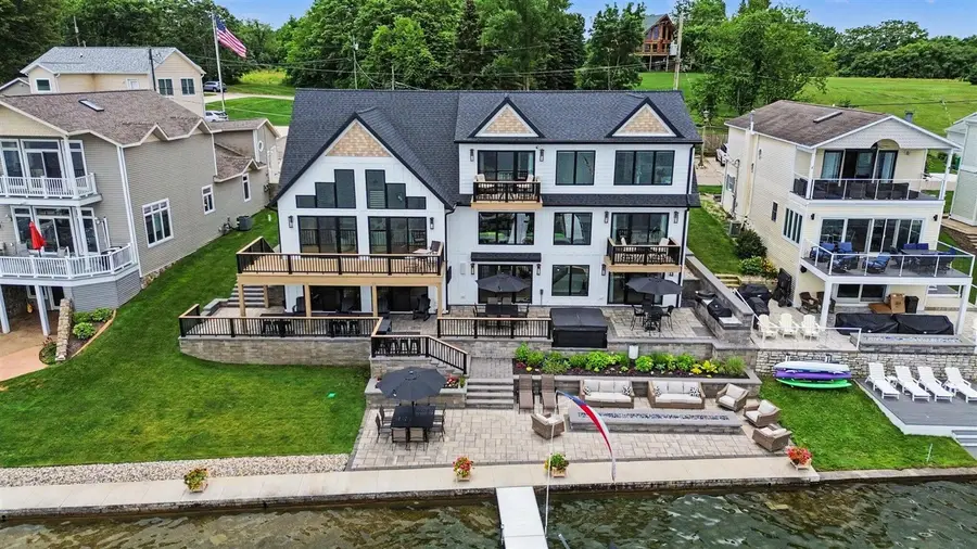 31218 Curran Beach, Dowagiac, MI 49047 - #2