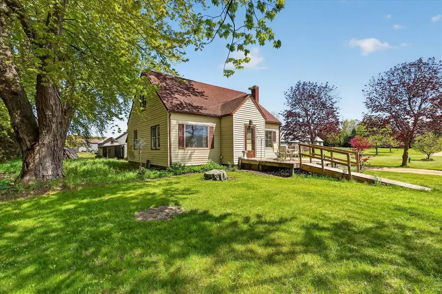 261 19 Mile, Cedar Springs, MI 49319 - #2