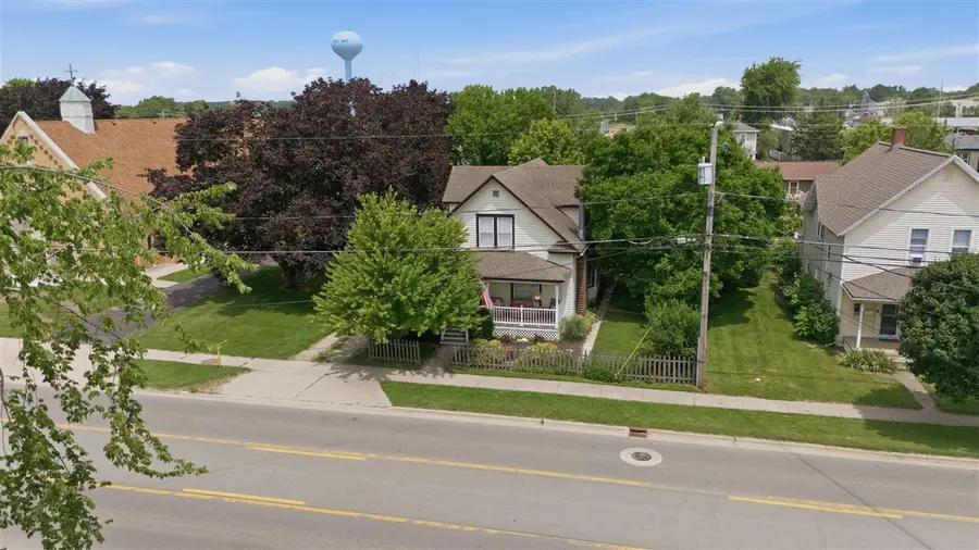24 W Ash, Three Oaks, MI 49128 - #3
