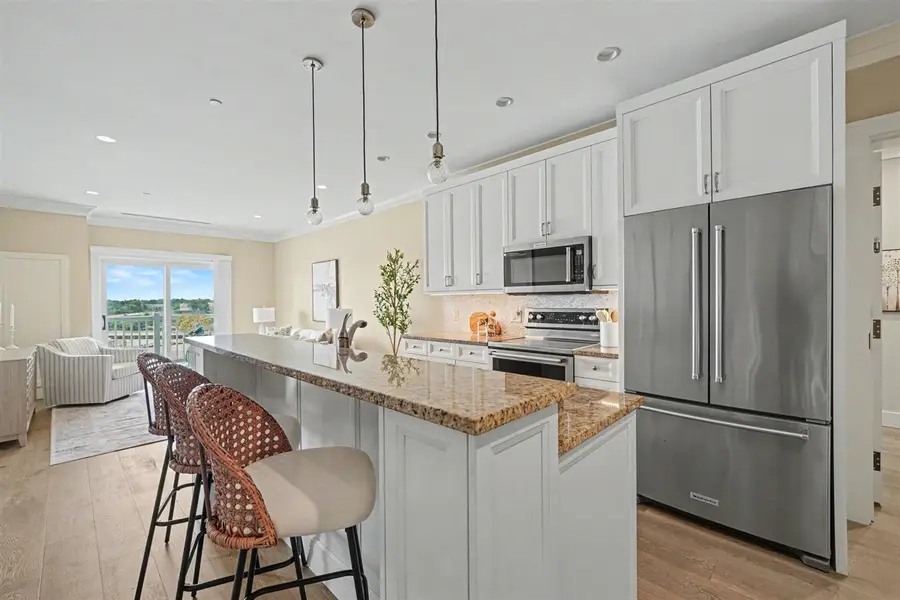 800 Whitwam #13 & 13A, Saint Joseph, MI 49085 - #2