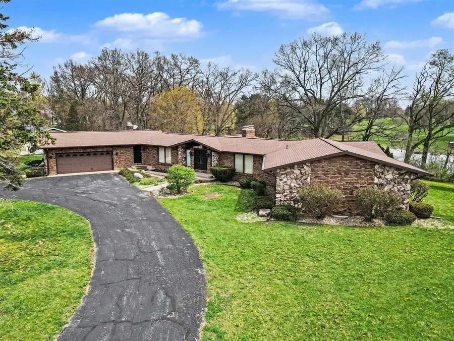 56585 Fairway, Paw Paw, MI 49079 - #2