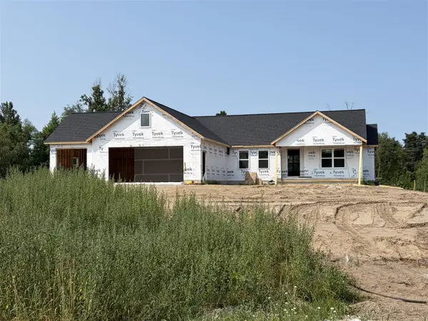 5505 Timberstone, West Olive, MI 49460