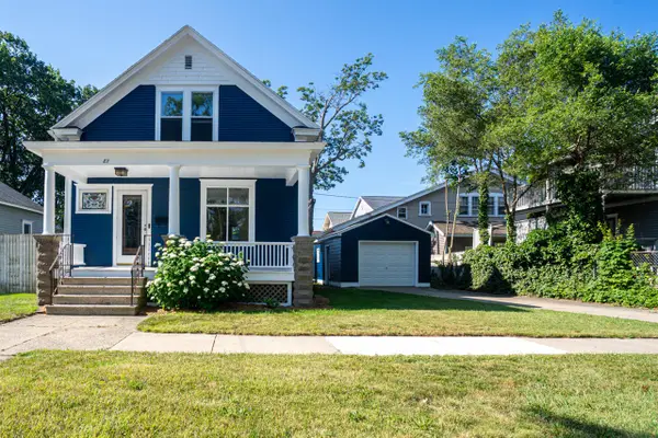 87 Monroe, Muskegon, MI 49440
