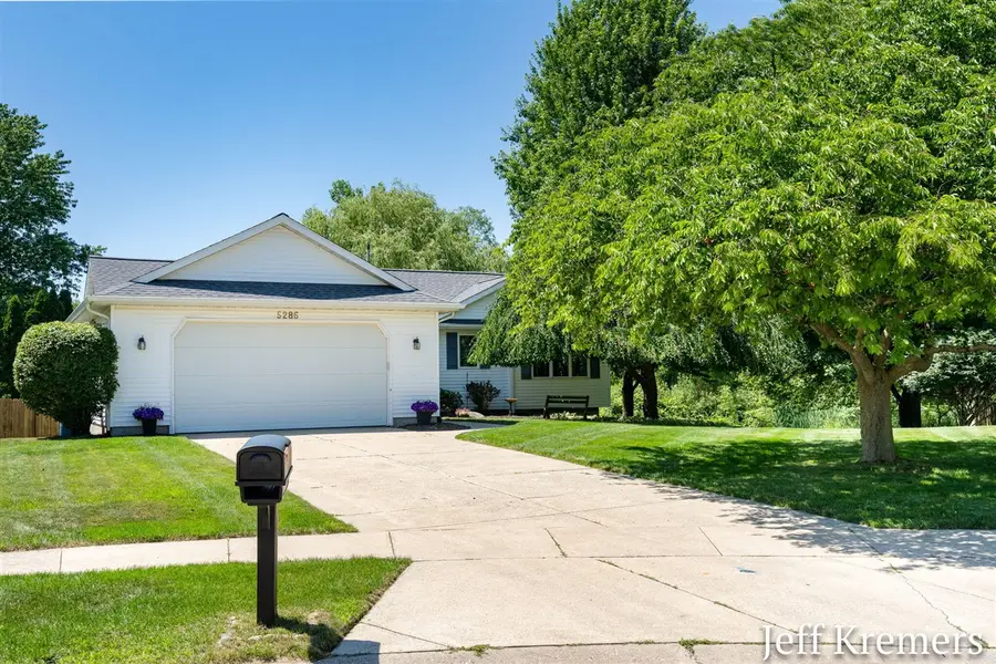 5286 Debbie, Grandville, MI 49418 - #2