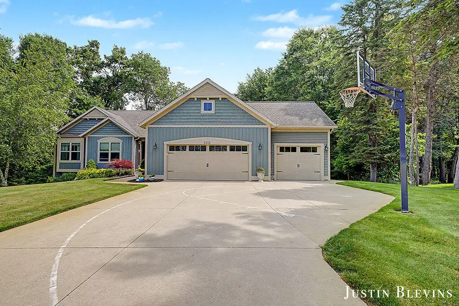 5515 Hagenvale, Rockford, MI 49341 - #2