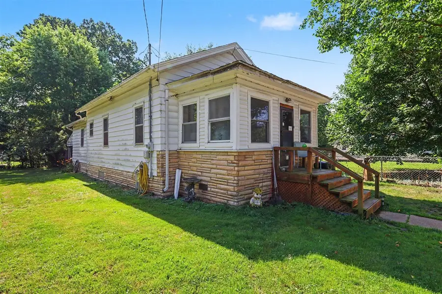 1109 Scott, Jackson, MI 49202 - #2