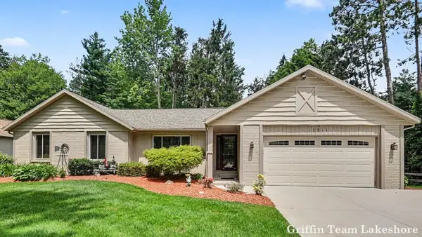 15911 Fendt Farm, Holland, MI 49424