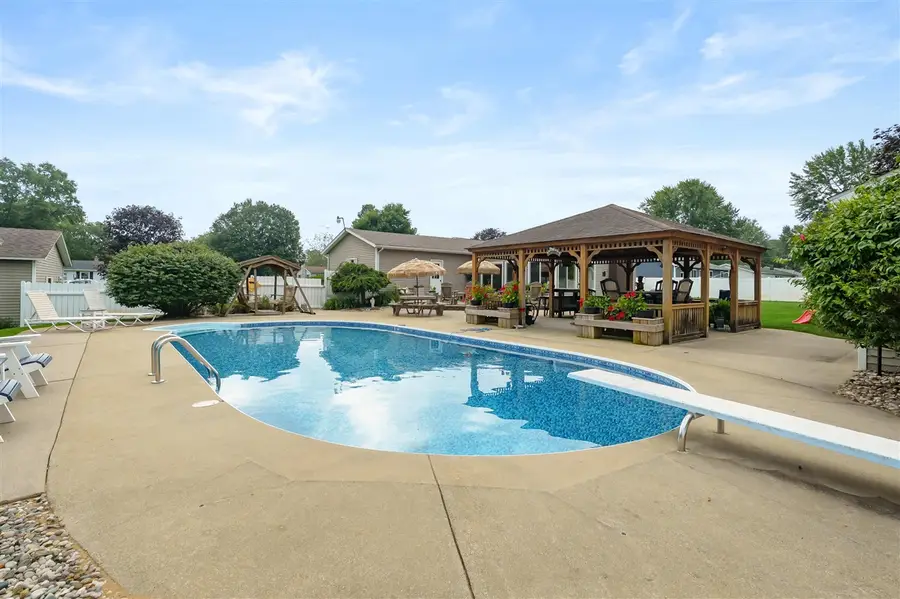 47260 Klett, Paw Paw, MI 49079 - #2
