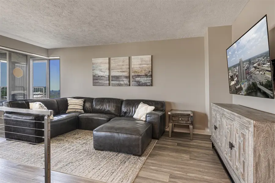 124 Campau #1710, Grand Rapids, MI 49503 - #3