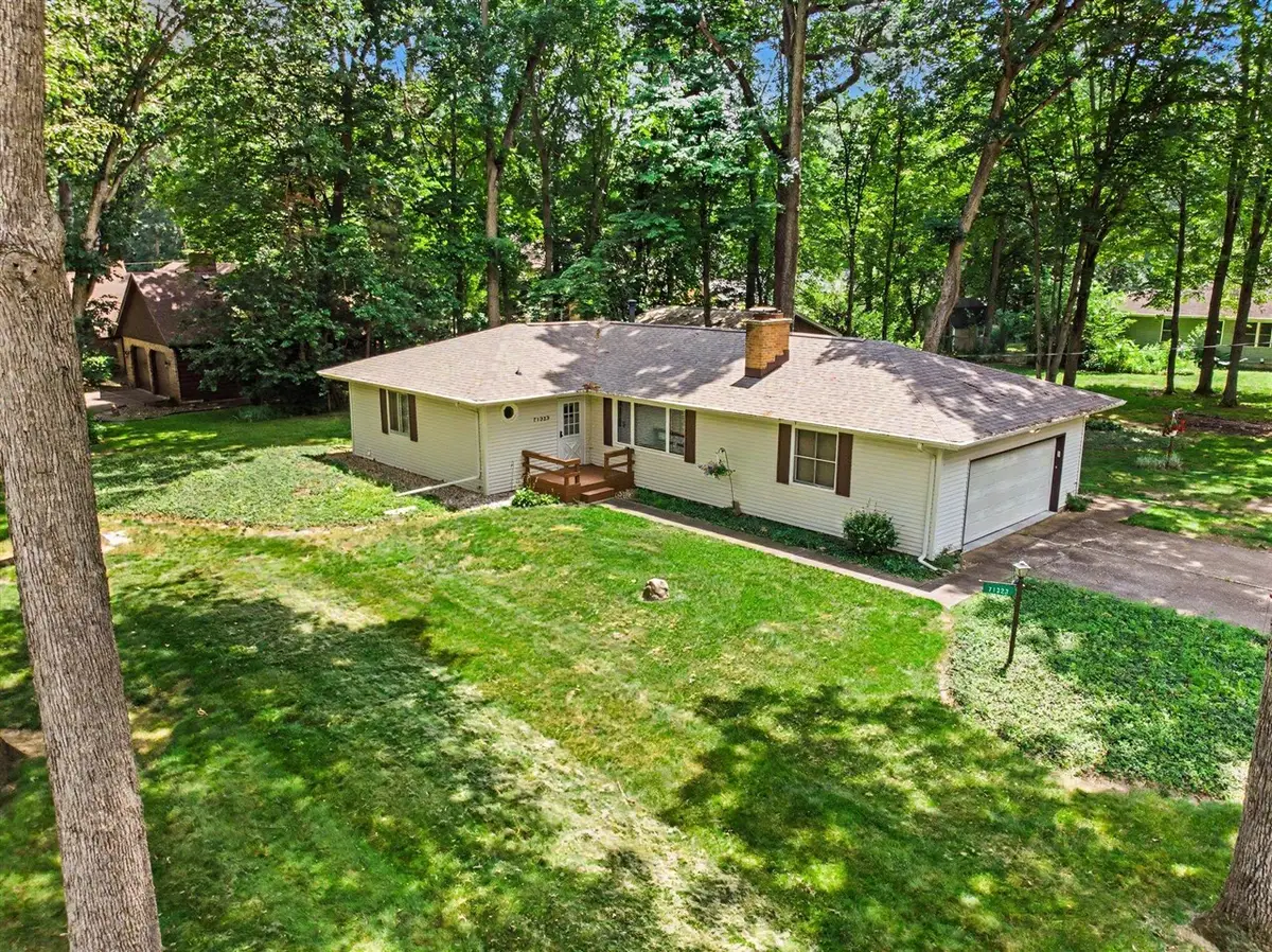 71323 Merle, Edwardsburg, MI 49112 - #1