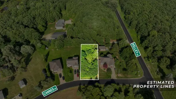 107 Cannes, Brooklyn, MI 49230