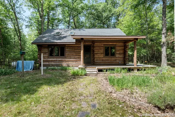 11332 Henderson, Montague, MI 49437