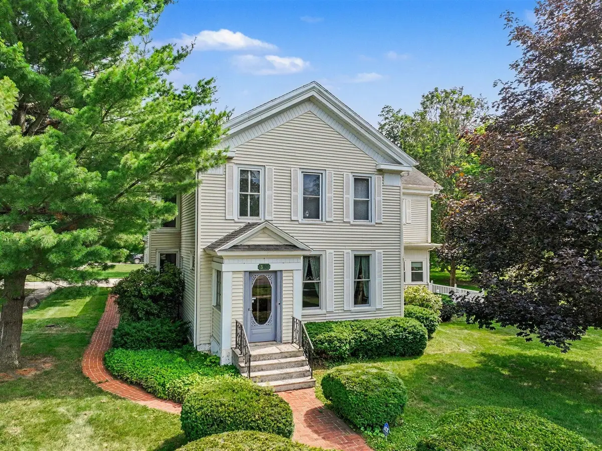 380 Centreville, Constantine, MI 49042 - #1