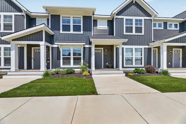 1162 Stagecoach, Byron Center, MI 49315