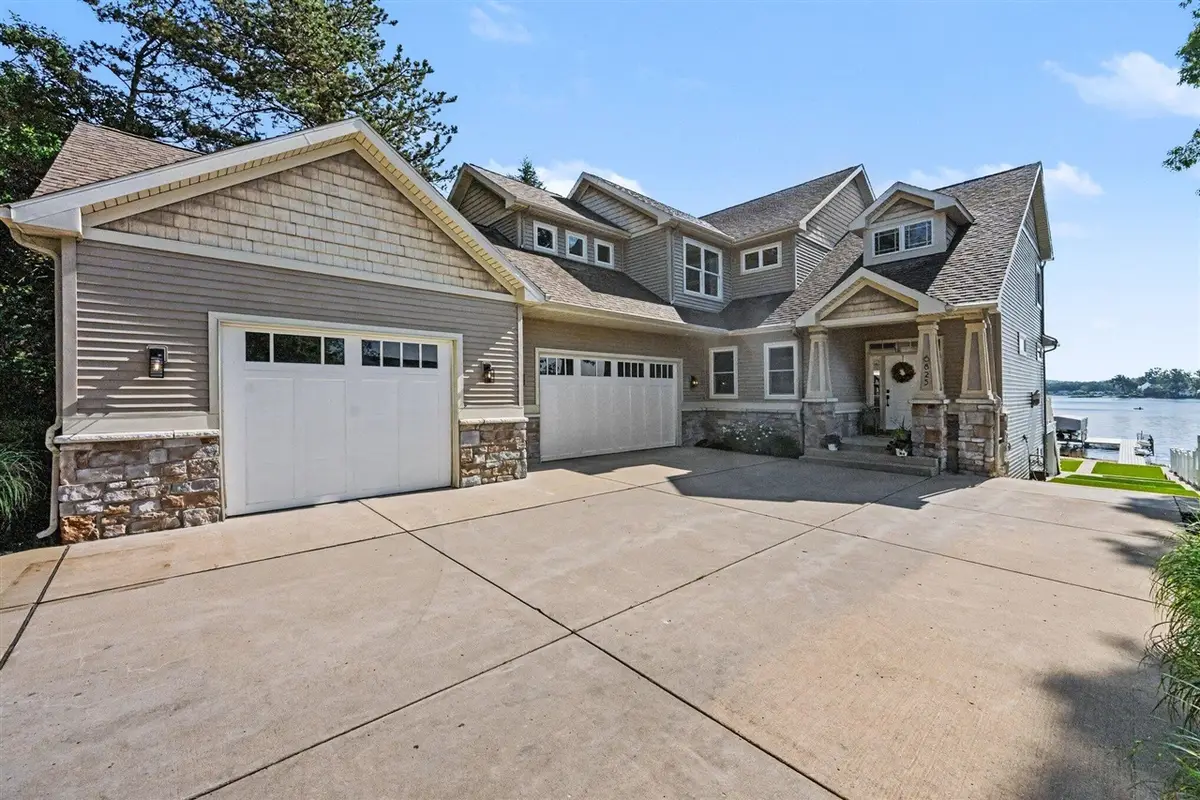 6825 S 3rd, Kalamazoo, MI 49009 - #1