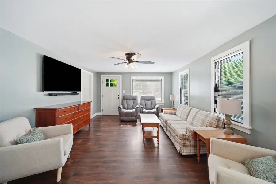 800 Bradish, Adrian, MI 49221 - #3