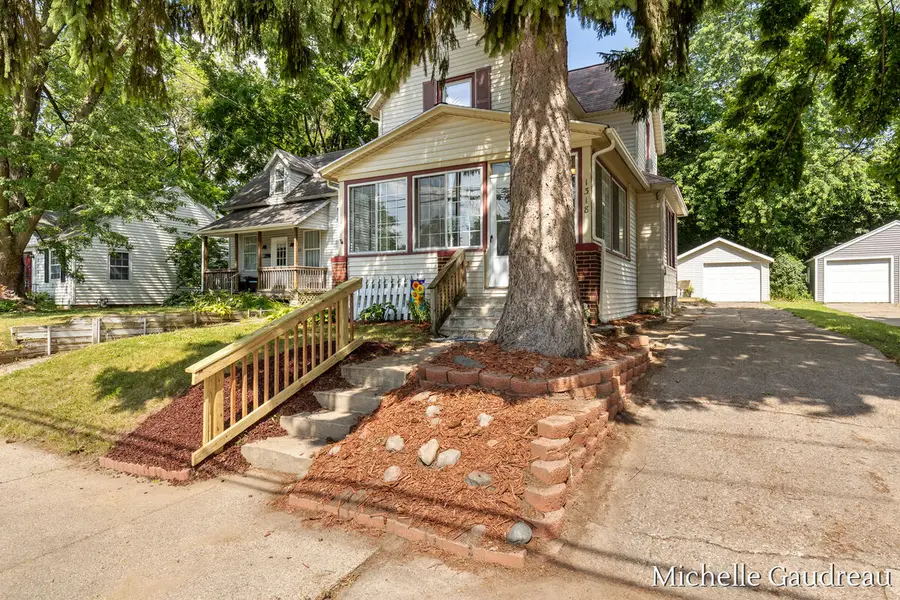 1318 Portland, Grand Rapids, MI 49505 - #3