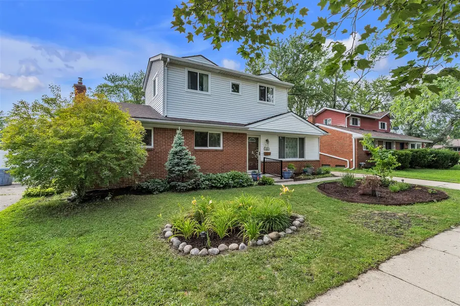 30431 Avon, Westland, MI 48185 - #2