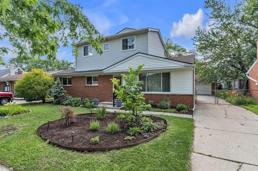 30431 Avon, Westland, MI 48185 - #3